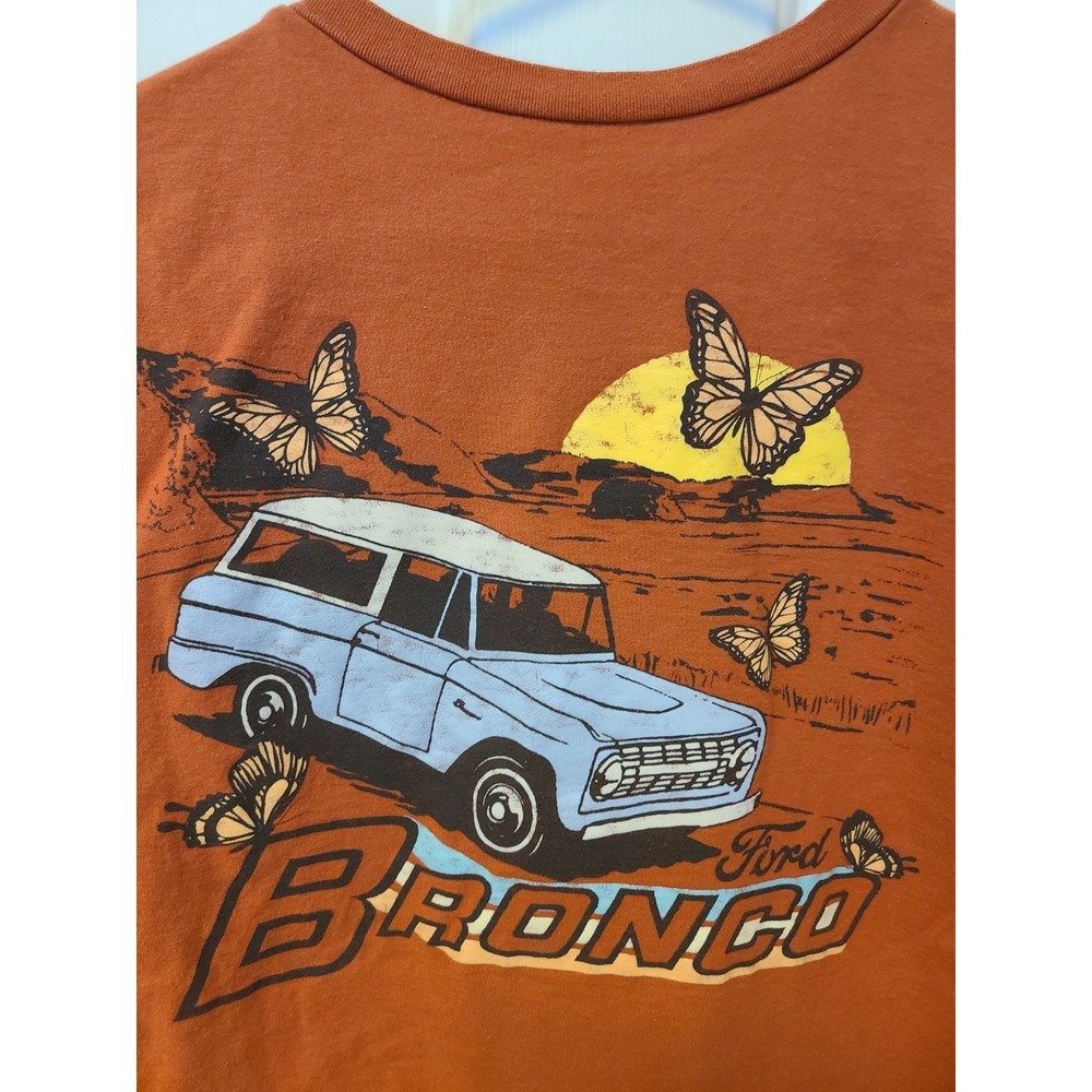 Blue Bronco Orange Official TShirt Womens Crop short sleeve L Butterfly Roadtrip